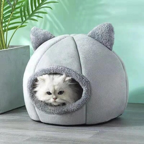 Warm Cat Cave Bed